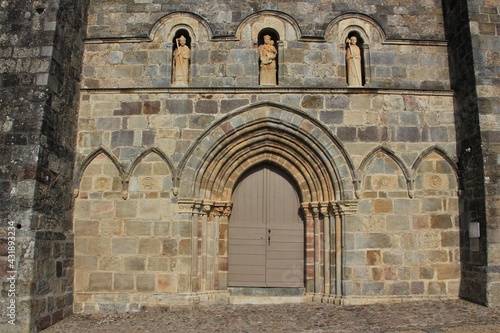 Eglise prieuriale d Arnac Pompadour Corr  ze 