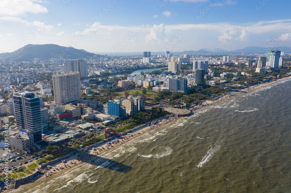Fototapeta premium Vung Tau city skyline panorama