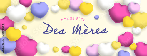 Bonne fête des mères, sous forme de carte ou bannière, poster ou flyer, avec des gros coeurs jaunes, fuchsias ,violets et blancs
