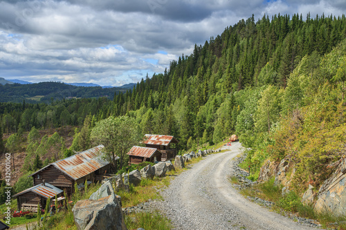 Picturesque Norway highway ...
