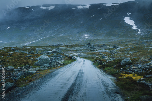 Picturesque Norway highway ...
