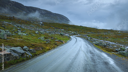 Picturesque Norway highway ...