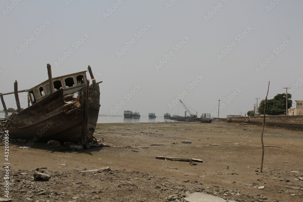 Abandon fishing boat