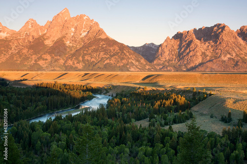 Landscape image of Snake River Overlook in Grand Teton National Park, Wyoming