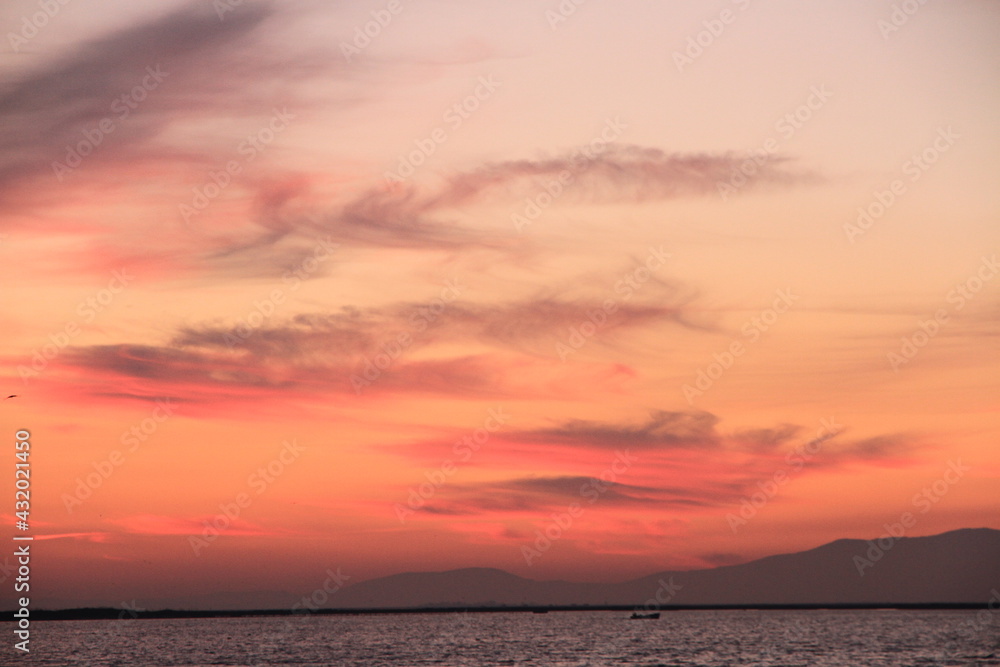 Obraz premium sunset and clouds 