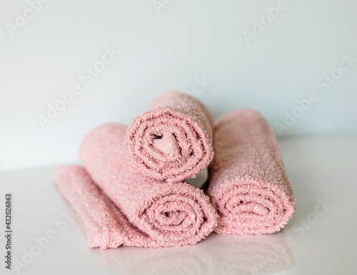 pink bath towel rolls