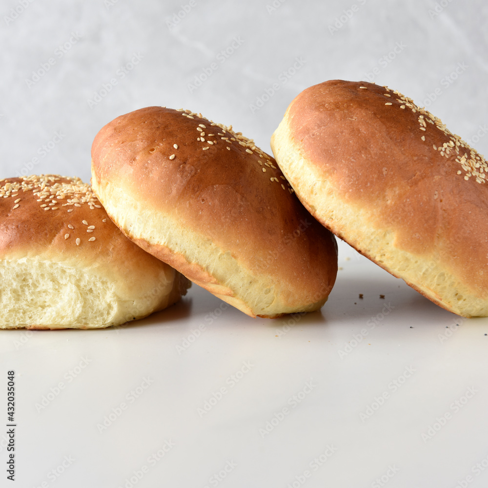 baked buns with sesame and poppy