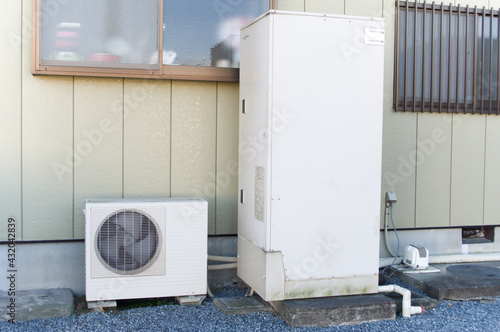 Obraz na płótnie 室外機 電気給湯機