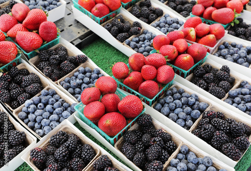 containers of market berries