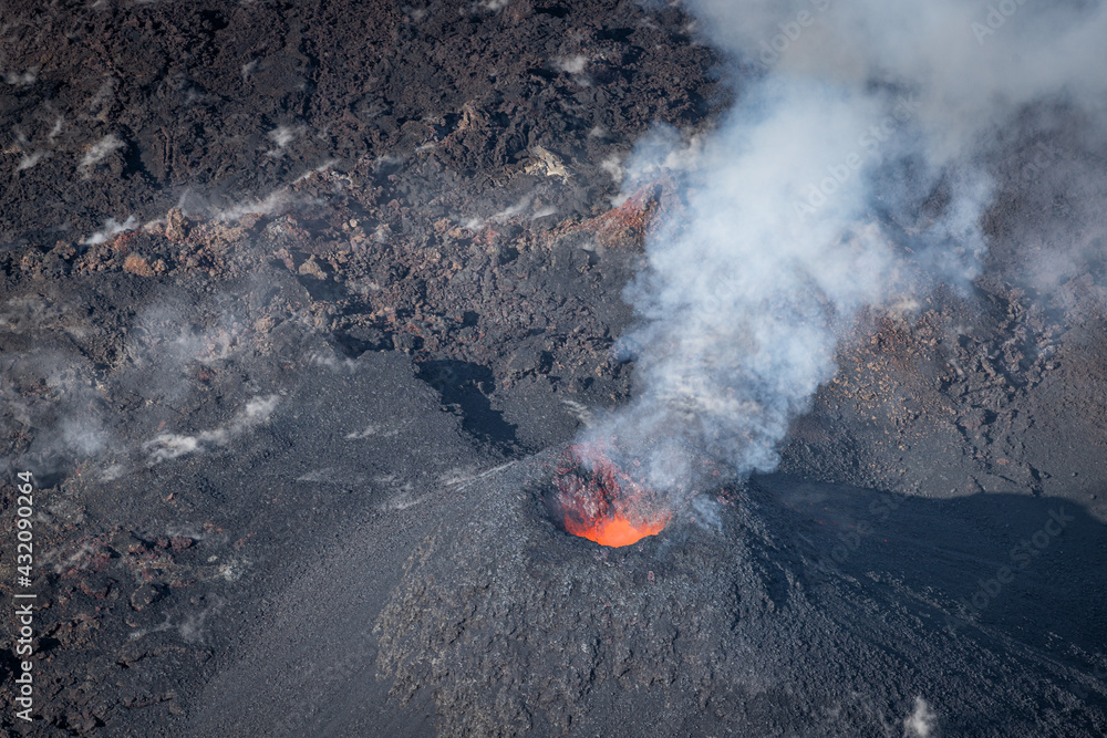 volcan de lave bleue