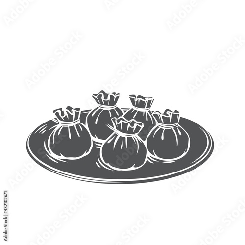 Wonton chinese cuisine glyph monochrome icon. Asian food engraved vector illustration.