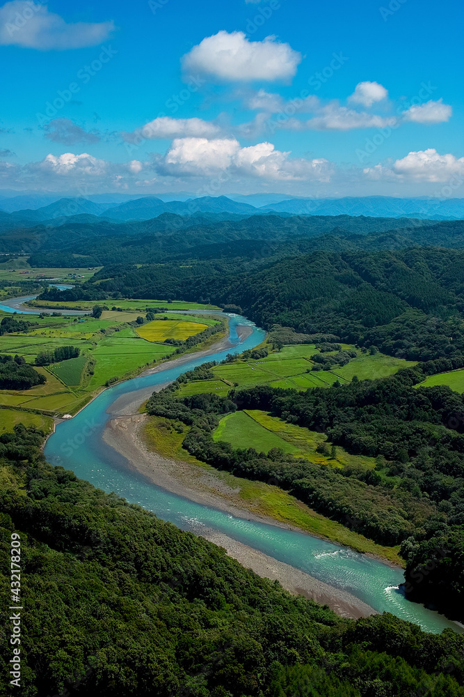 美しい川の風景