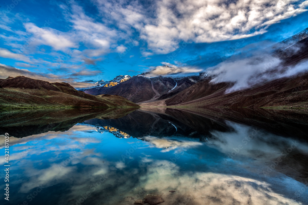 Chandra Tal Lake, Spiti Valley Chandra Tal Lake, Spiti Valley