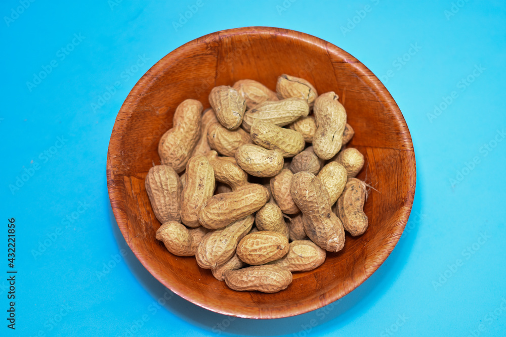 peanuts in shells peanuts in shells