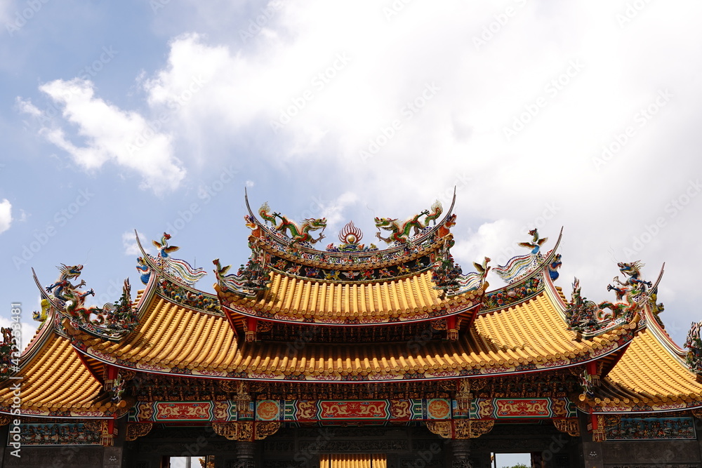 Text is Seitengu. Seitengu, a Taiwan temple or a palace in Sakado City, Saitama Prefecture in Japan. There are 5,000 dragon sculptures. Text is Seitengu. Seitengu, a Taiwan temple or a palace in Sakado City, Saitama Prefecture in Japan. There are 5,000 dragon sculptures.