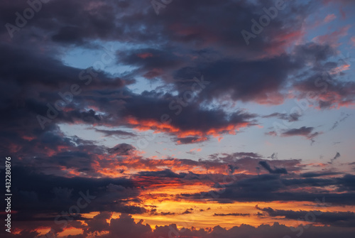 Beautiful sunset sky with thunderstorm clouds © Андрей Иванов