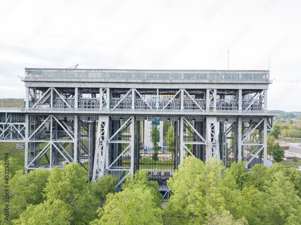 historic boat lift in brandenburg
