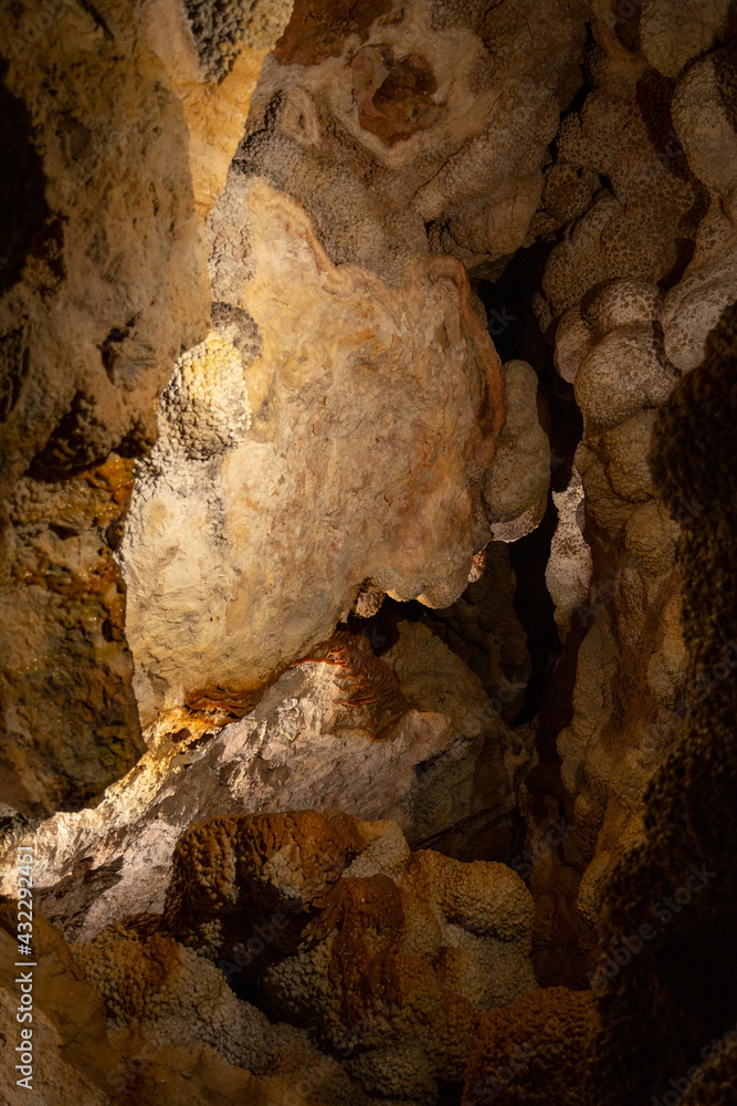 Fototapeta premium Jewel Cave National Monument in South Dakota, USA