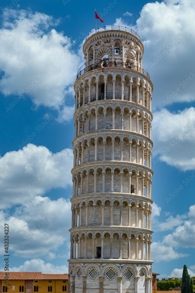Leaning Tower of Pisa in the cloudy day 
