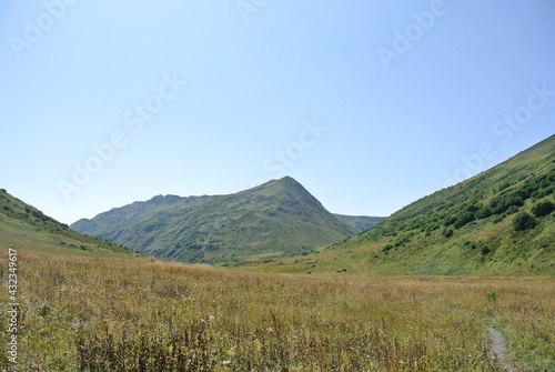 Trekking in the mountains of the North Caucasus. Aibga ridge