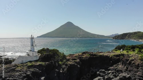 開聞岳と海