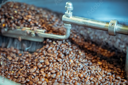 Coffee beans roasting process by machine