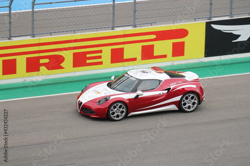 Alfa Romeo 4C on portimão circuito - race car