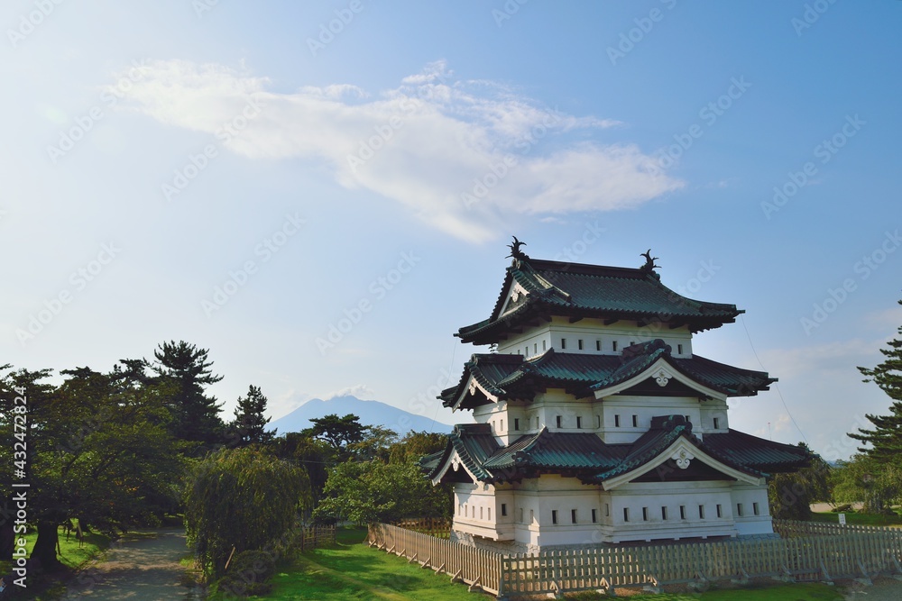 弘前城と岩木山, Hirosaki, castle