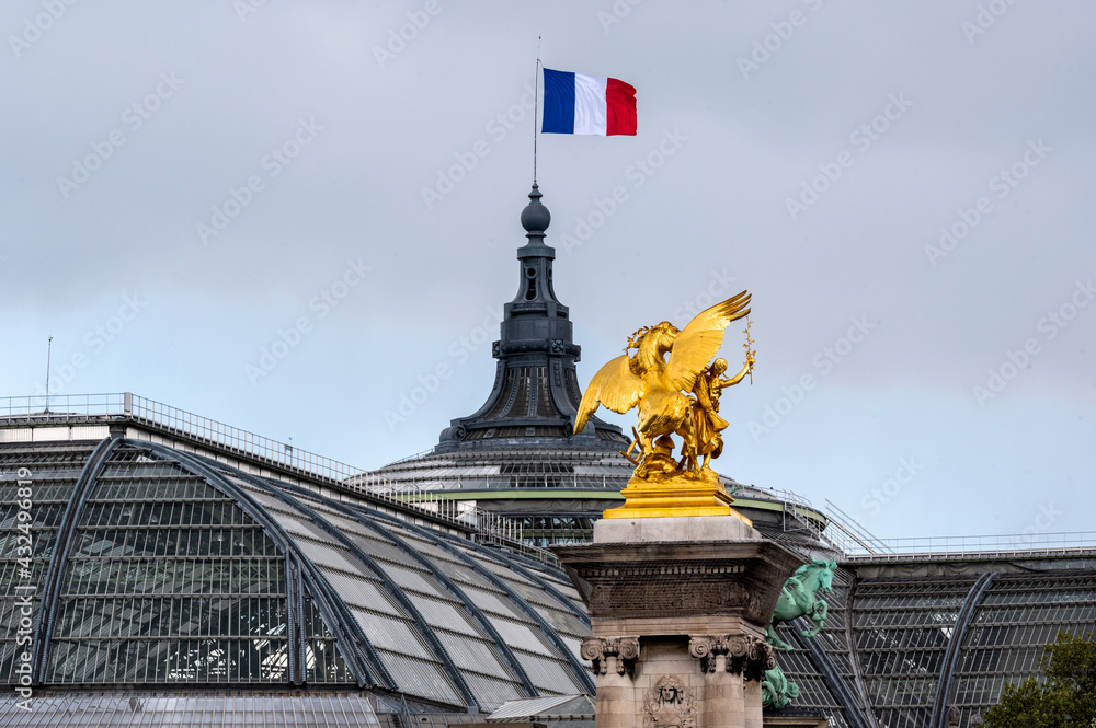 Fototapeta premium Le Grand Palais à Paris 