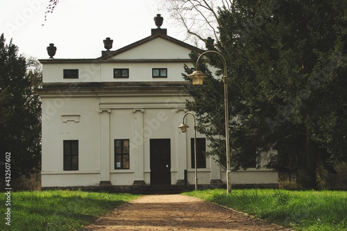 Vorderansicht Fremdenhaus im Georgium