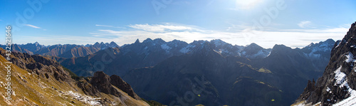 Fototapeta Naklejka Na Ścianę i Meble -  Bergpanorama in den Allgäuer Alpen