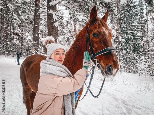 girl and horse © Aleftina Viastra