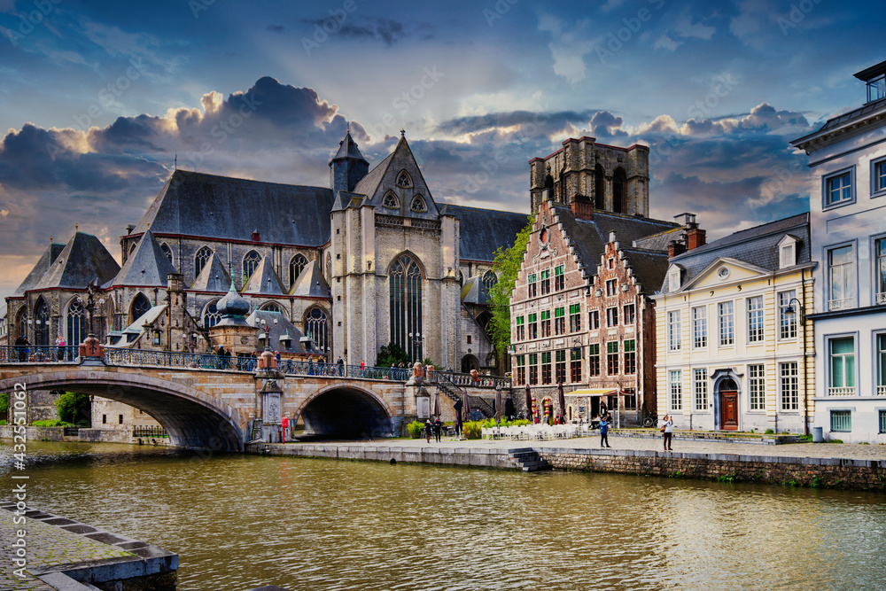 Gent  Sankt Michael Kirche