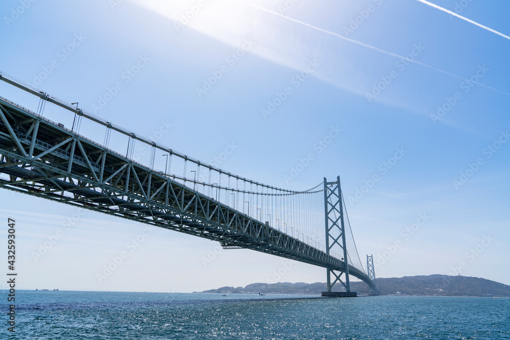 [兵庫県]晴天の明石海峡大橋（本州側）