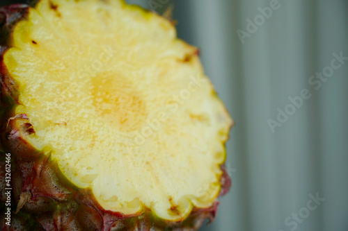 台湾産パイナップル