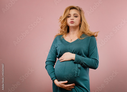 portrait of a pregnant woman