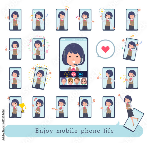 スマホ・オンラインを楽しむインカムをつけたビジネス女性のセット