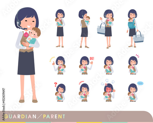 赤ちゃんの保護・世話をするインカムをつけたビジネス女性のセット