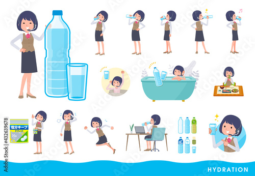 水を飲むインカムをつけたビジネス女性のセット