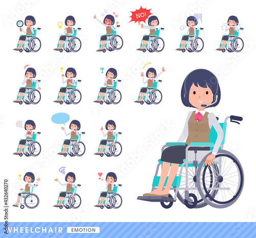車椅子に乗るインカムをつけたビジネス女性のセット