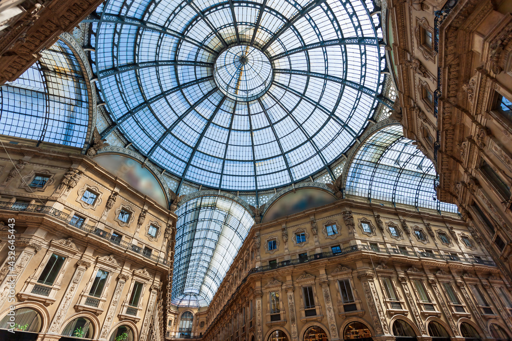 The Galleria Vittorio Emanuele II is Italy's oldest active shopping mall. The Galleria Vittorio Emanuele II is Italy's oldest active shopping mall.
