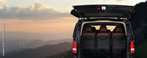 Photography Business Class Minivan shuttle service to nature