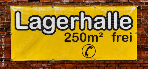 Lagerhalle zu vermieten Werbebanner