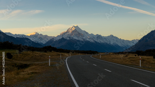 The highest mountain in New Zealand. Scenic highway drive along Lake Pukaki in Aoraki Mt Cook National Park, South Island of New Zealand.