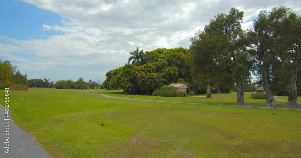 Cinematic video golf course 4k 60p Cinematic video golf course 4k 60p