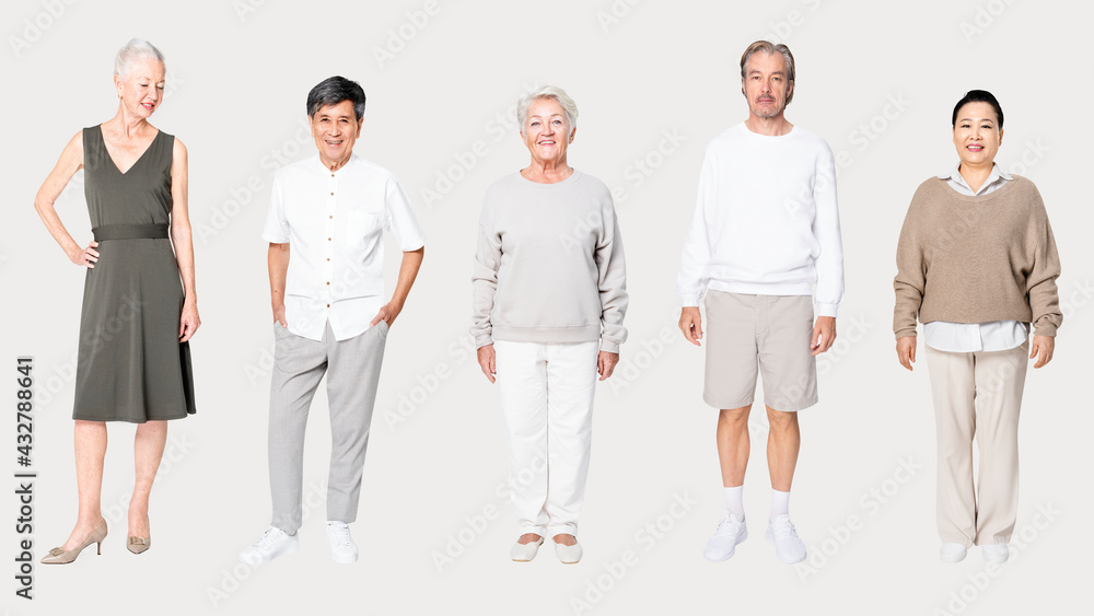 Obraz premium Diverse senior people in minimal clothes casual fashion full body shoot