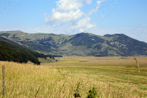 Mountain range surrounding the plateau (Piano delle Cinquemiglia) perspective view, from below, Abruzzo, Italy
