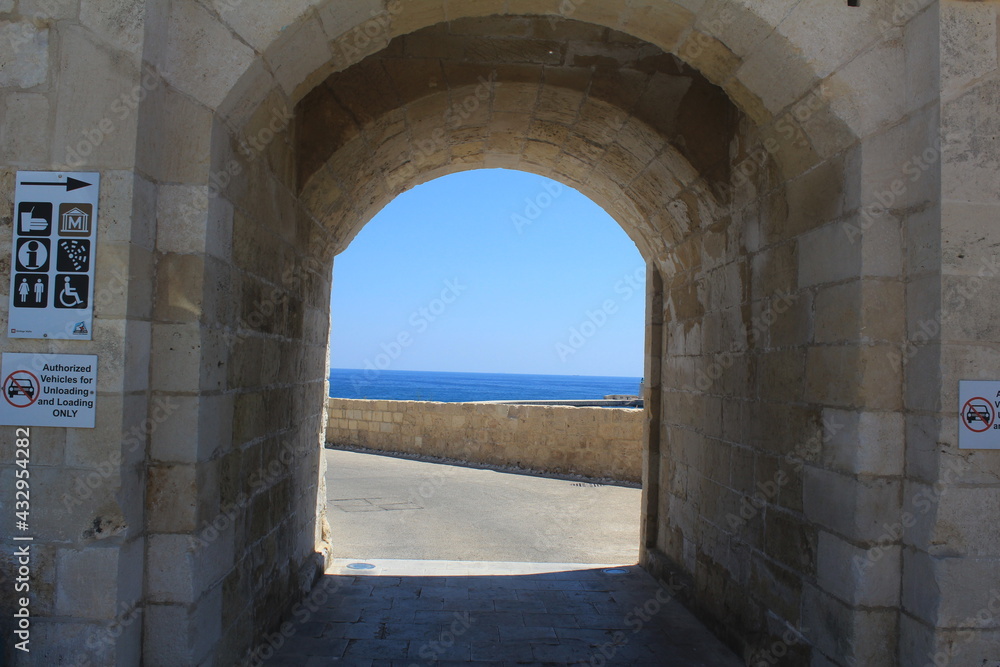 gate to the sea