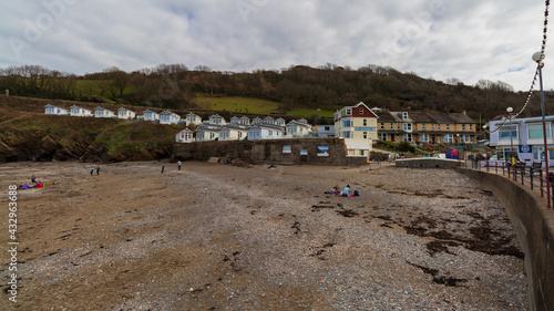 Hele Bay (seaside town) © adam