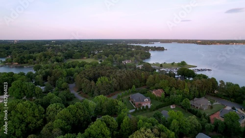 Lake Norman NC Development, Lake Norman North Carolina Real Estate photo